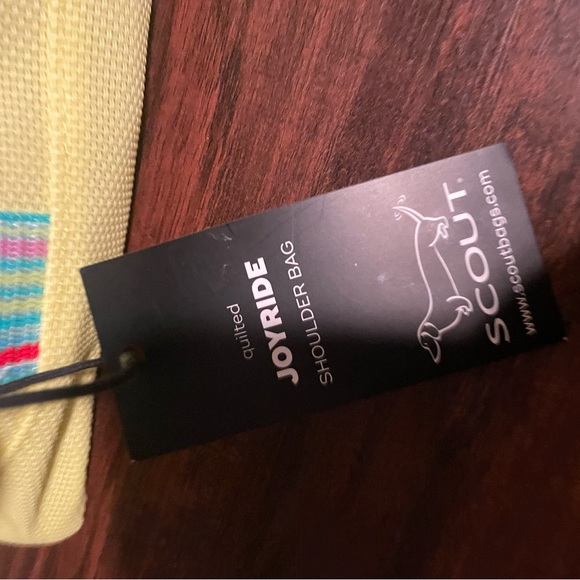 Scout Quilted Joyride Shoulder Bag - Picture 4 of 10